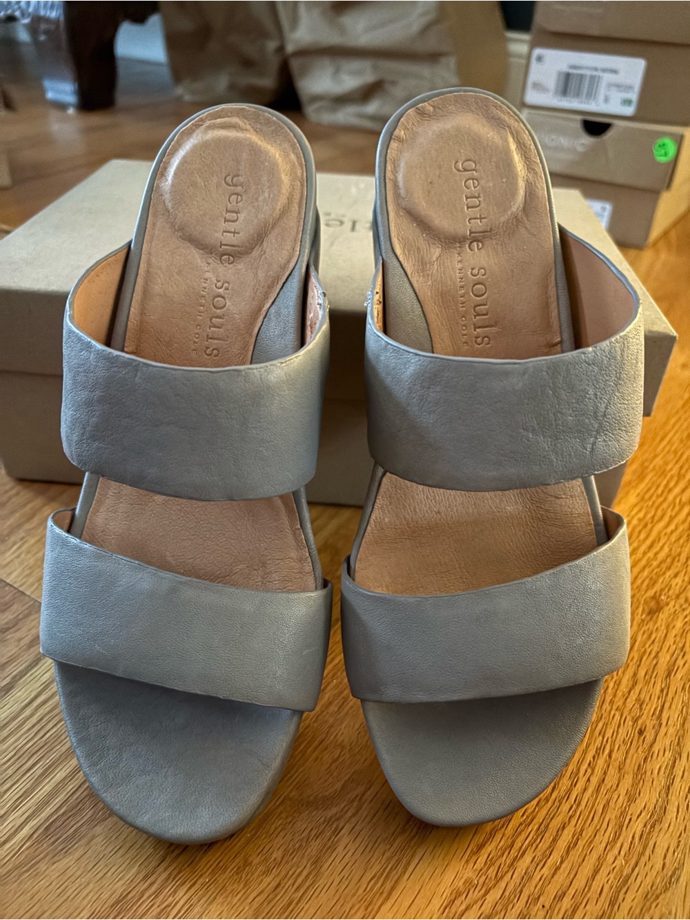 Gentle Souls  by Kenneth Cole Women's Gray Double-Strap Slide Sandals